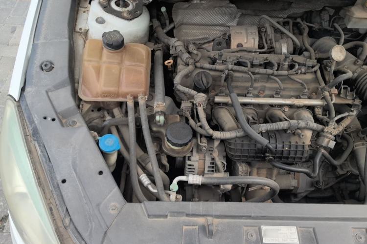 Used Haima M6 2017 1.5T CVT Luxury Model Engine Bay Right