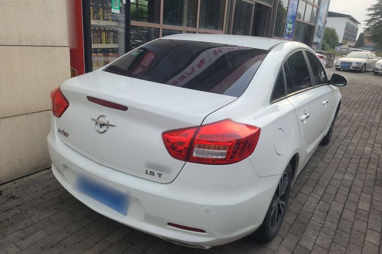 Used Haima M6 2017 1.5T CVT Luxury Model Exterior 3