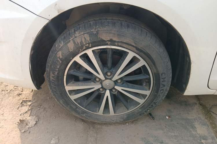 Used Haima M6 2017 1.5T CVT Luxury Model Exterior 3