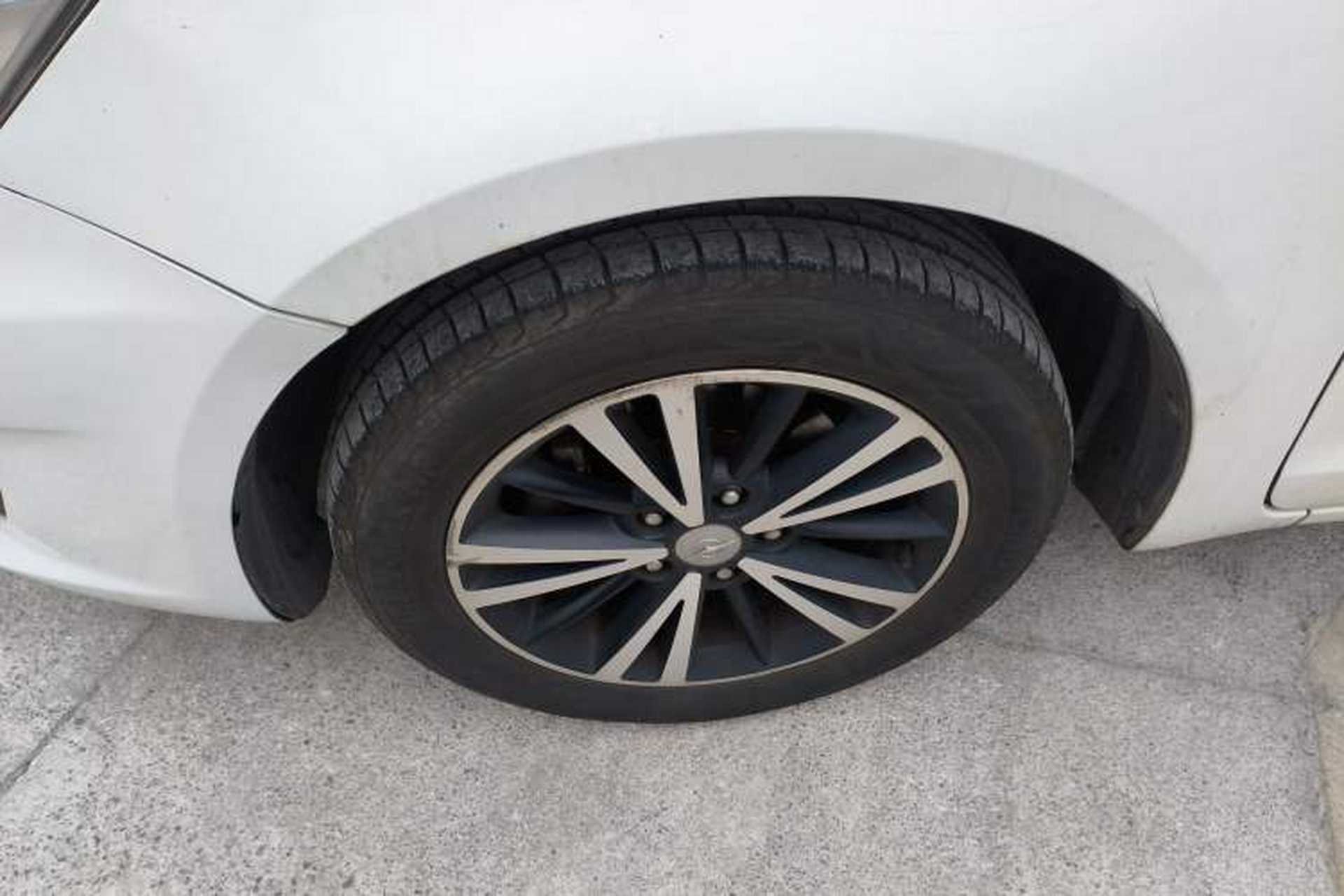 Used Haima M6 2017 1.6L Manual Comfort Model Exterior 4