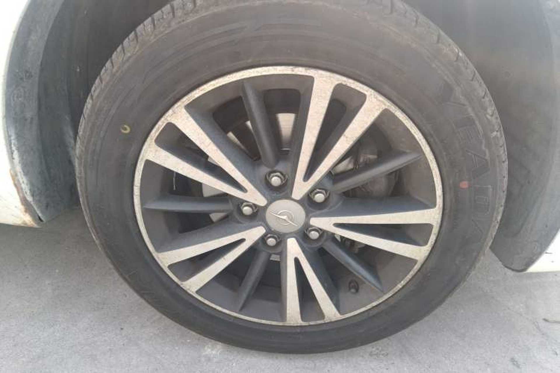 Used Haima M6 2017 1.5T CVT Luxury Model Exterior 7