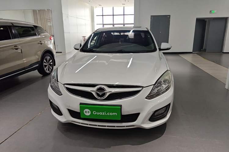 Used Haima M6 2017 1.5T CVT Luxury Model Front