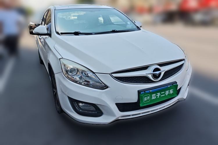 Used Haima M6 2017 1.5T CVT Luxury Model Front Right 45 Deg
