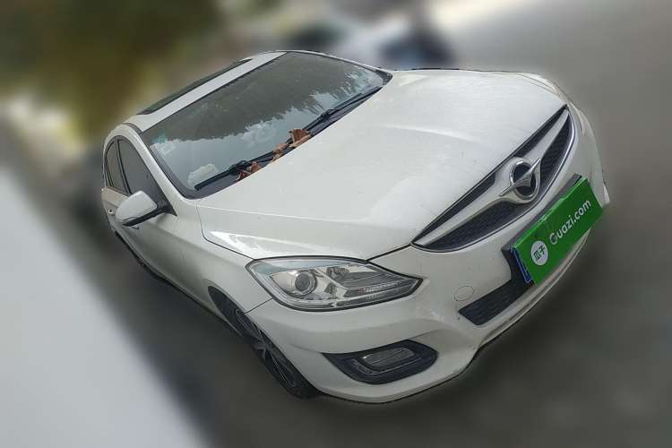 Used Haima M6 2017 1.5T CVT Luxury Model Front Right 45 Deg