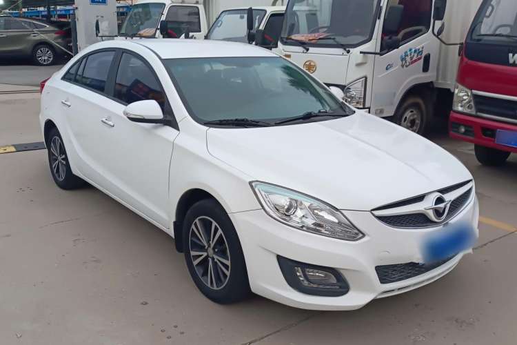 Used Haima M6 2017 1.6L Manual Comfort Model Front Right 45 Deg