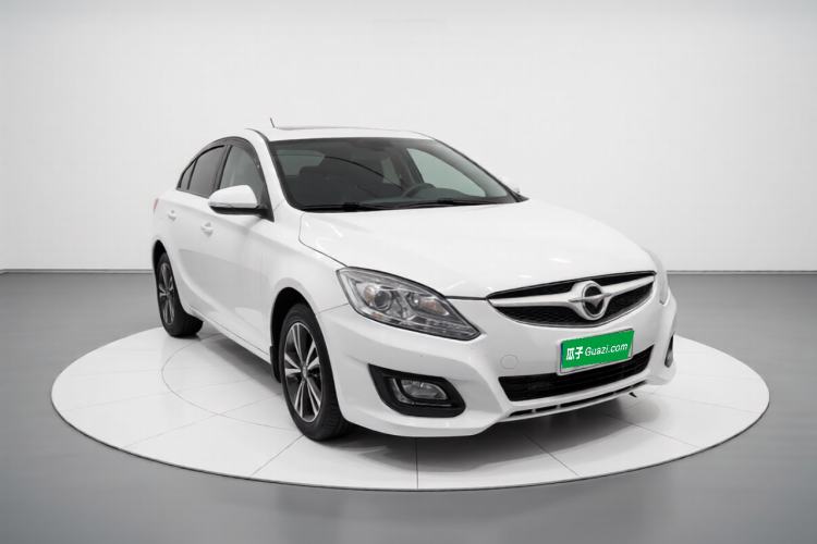 Used Haima M6 2017 1.5T CVT Luxury Model Front Right 45 Deg