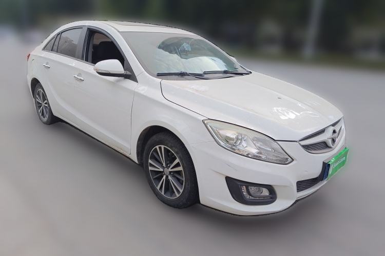 Used Haima M6 2017 1.6L Manual Comfort Model Front Right 45 Deg