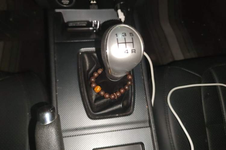 Used Haima M6 2017 1.6L Manual Comfort Model Gear Lever