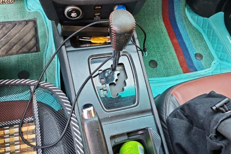 Used Haima M6 2017 1.5T CVT Luxury Model Gear Lever
