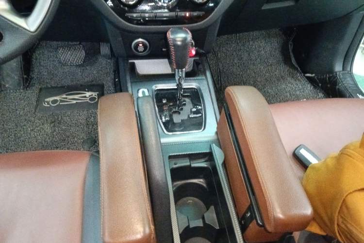 Used Haima M6 2017 1.5T CVT Luxury Model Gear Lever