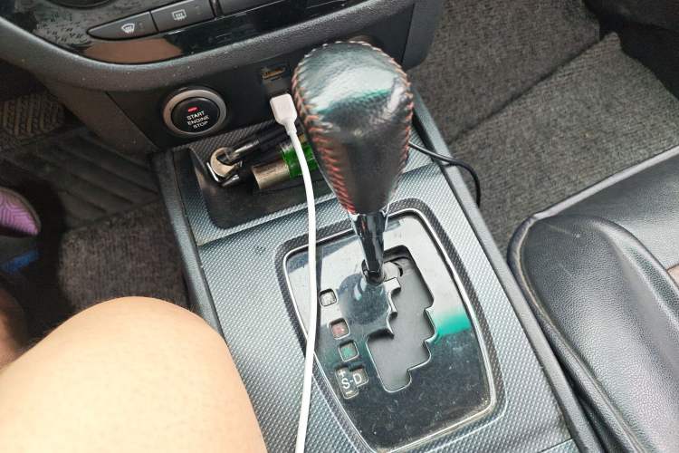 Used Haima M6 2017 1.5T CVT Sporty Premium Model Gear Lever