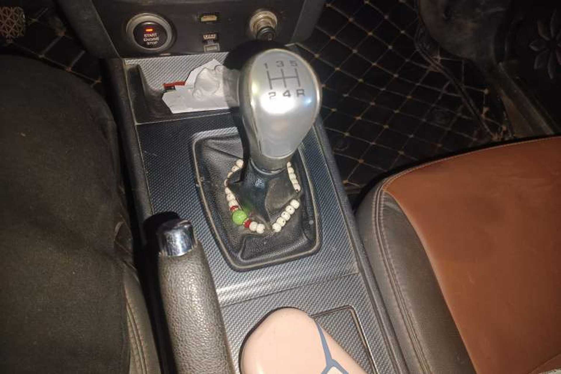 Used Haima M6 2017 1.6L Manual Sport Smart Model Gear Lever
