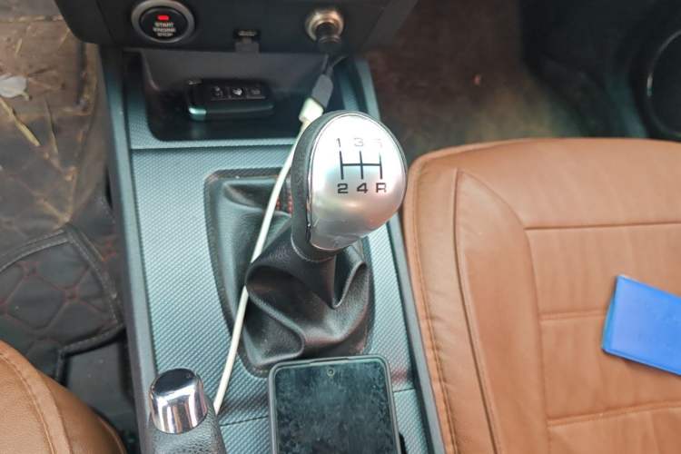 Used Haima M6 2017 1.6L Manual Comfort Model Gear Lever