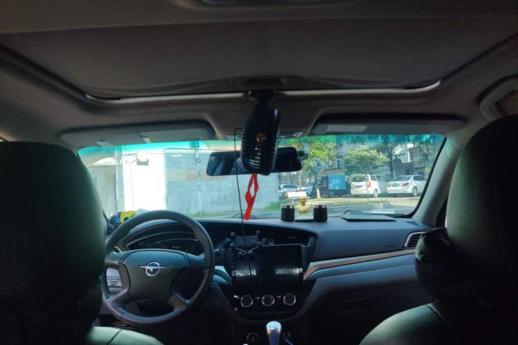 Used Haima M6 2017 1.6L Manual Comfort Model Headliner