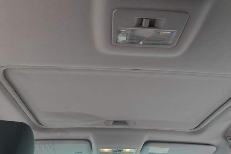 Used Haima M6 2017 1.6L Manual Comfort Model Headliner