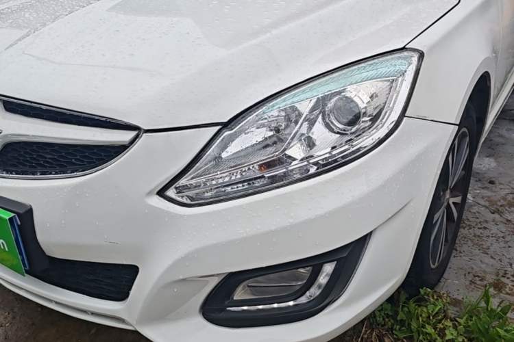Used Haima M6 2017 1.6L Manual Comfort Model Left Front Headlight