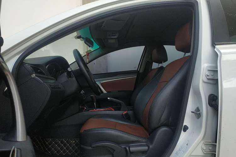 Used Haima M6 2017 1.5T CVT Luxury Model Left Front Seat