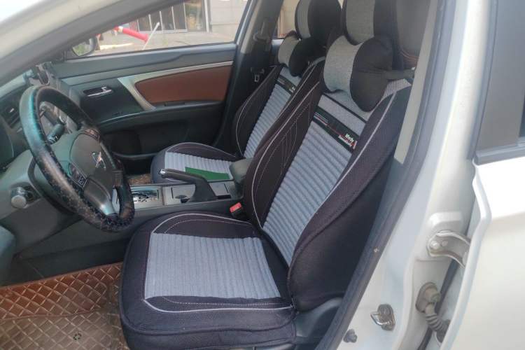 Used Haima M6 2017 1.5T CVT Luxury Model Left Front Seat