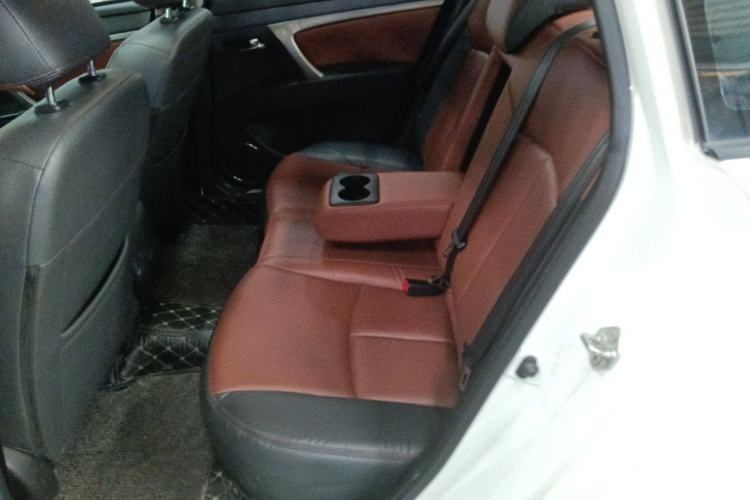 Used Haima M6 2017 1.5T CVT Luxury Model Left Rear Seat