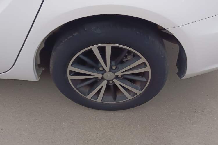 Used Haima M6 2017 1.6L Manual Comfort Model Left Rear Wheel Hub
