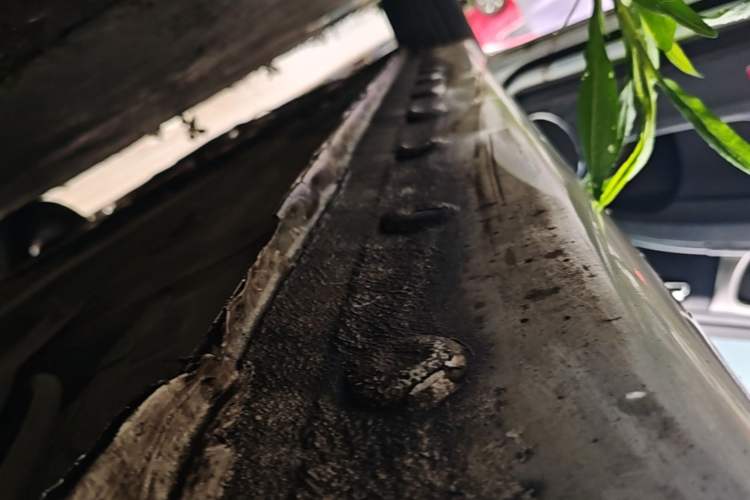 Used Haima M6 2017 1.6L Manual Comfort Model Left Side Sill