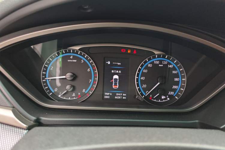 Used Haima M6 2017 1.6L Manual Comfort Model Odometer Close Up