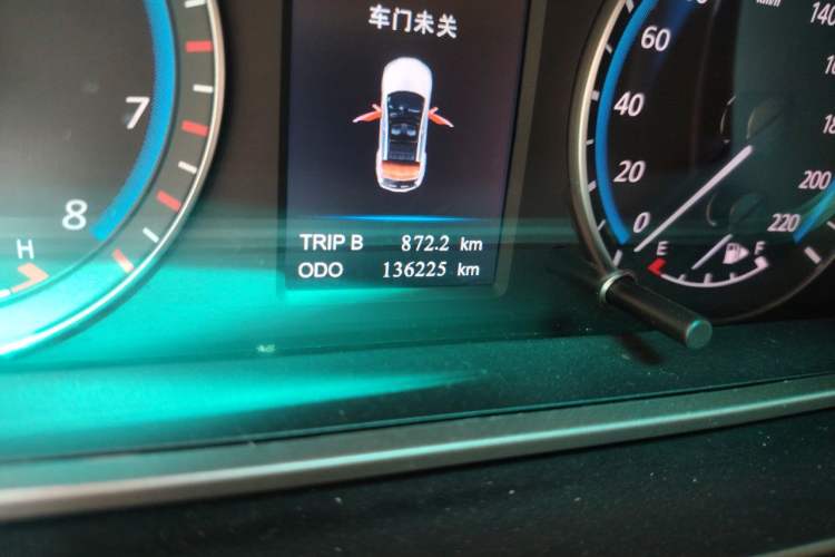 Used Haima M6 2017 1.5T CVT Luxury Model Odometer Close Up