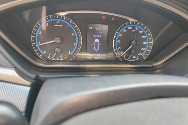 Used Haima M6 2017 1.5T CVT Sporty Premium Model Odometer Close Up
