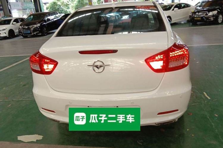 Used Haima M6 2017 1.5T CVT Luxury Model Rear