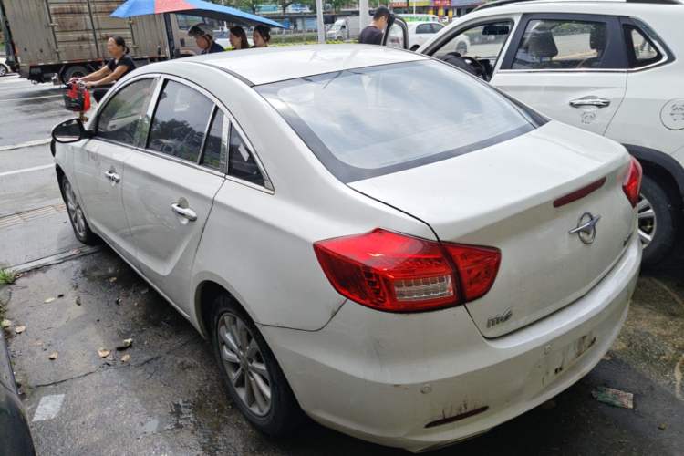 Used Haima M6 2017 1.6L Manual Comfort Model Rear Left 45 Deg