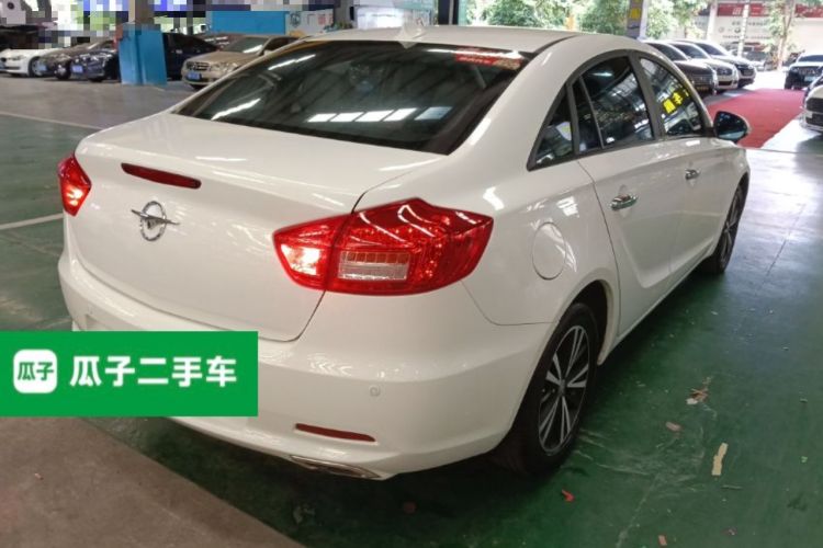 Used Haima M6 2017 1.5T CVT Luxury Model Rear Right 45 Deg