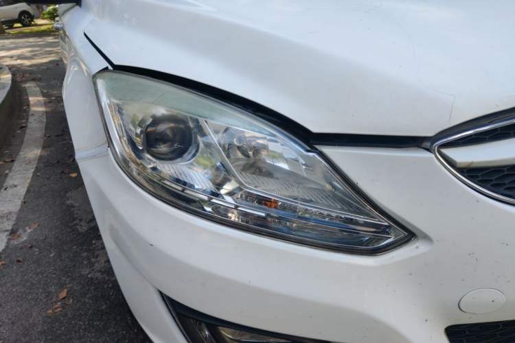 Used Haima M6 2017 1.6L Manual Comfort Model Right Front Headlight
