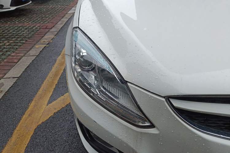 Used Haima M6 2017 1.6L Manual Comfort Model Right Front Headlight