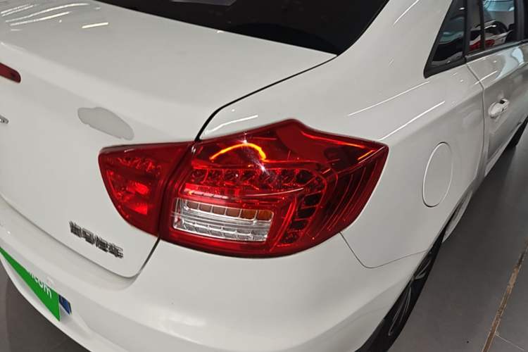 Used Haima M6 2017 1.5T CVT Luxury Model Right Rear Taillight