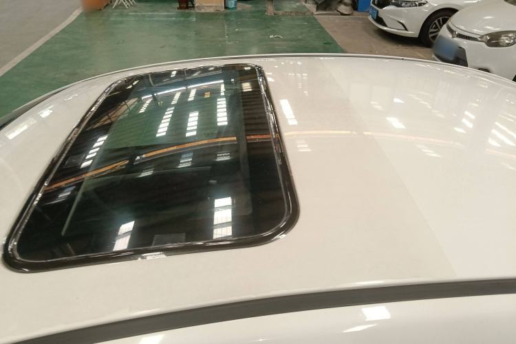 Used Haima M6 2017 1.5T CVT Luxury Model Roof