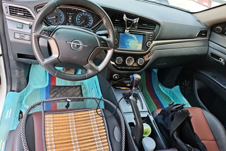Used Haima M6 2017 1.5T CVT Luxury Model Steering Wheel