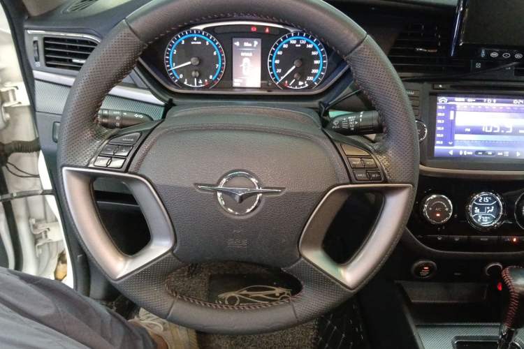 Used Haima M6 2017 1.5T CVT Luxury Model Steering Wheel