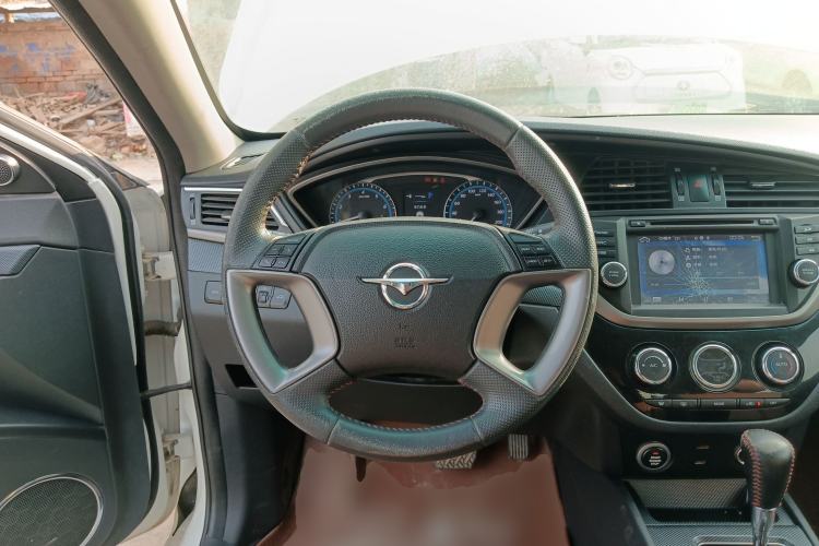 Used Haima M6 2017 1.5T CVT Luxury Model Steering Wheel