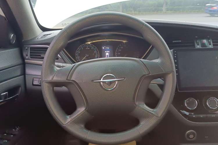 Used Haima M6 2017 1.6L Manual Comfort Model Steering Wheel