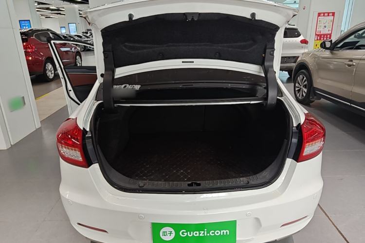 Used Haima M6 2017 1.5T CVT Luxury Model Trunk