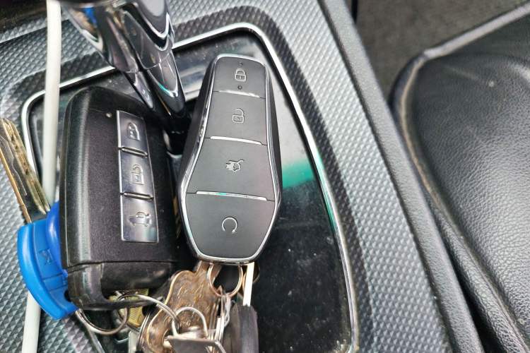 Used Haima M6 2017 1.5T CVT Sporty Premium Model Vehicle Key