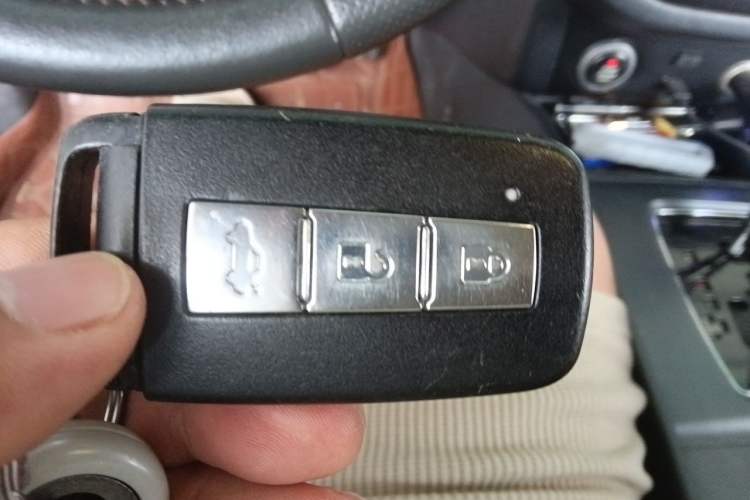 Used Haima M6 2017 1.5T CVT Luxury Model Vehicle Key