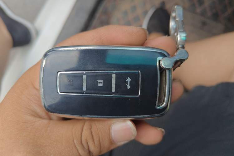 Used Haima M6 2017 1.6L Manual Comfort Model Vehicle Key