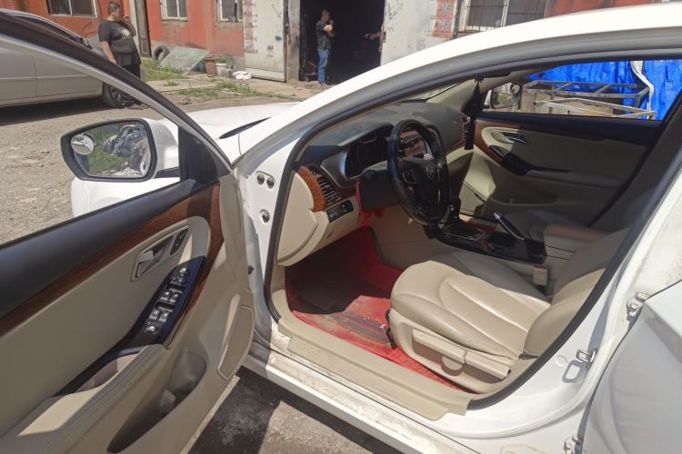 Used Haima M8 2015 1.8T Automatic Comfort Model Driver Seat