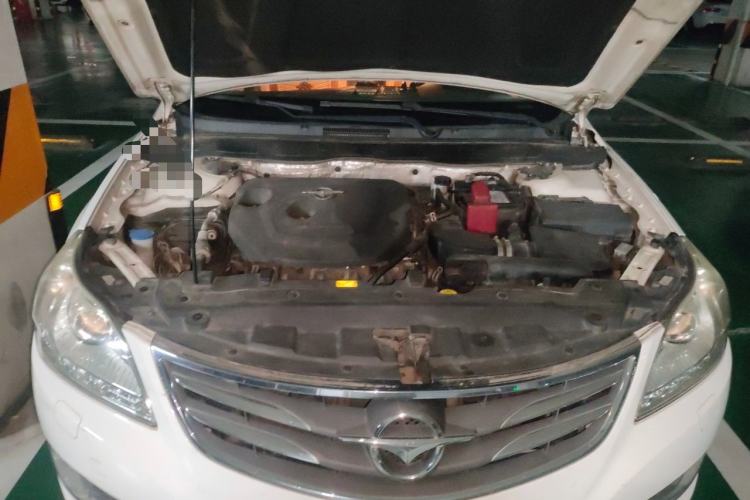 Used Haima M8 2015 1.8T Automatic Comfort Model Engine Bay