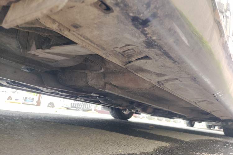 Used Haima M8 2017 1.8T Automatic Model Chassis Rear Right