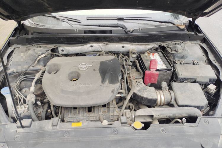 Used Haima M8 2017 1.8T Automatic Model Engine Bay