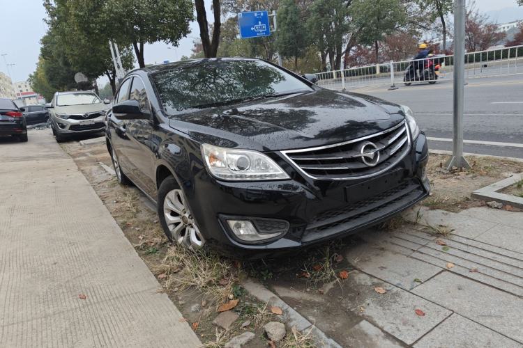 Used Haima M8 2017 1.8T Automatic Model Exterior 2