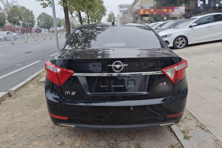 Used Haima M8 2017 1.8T Automatic Model Exterior 4