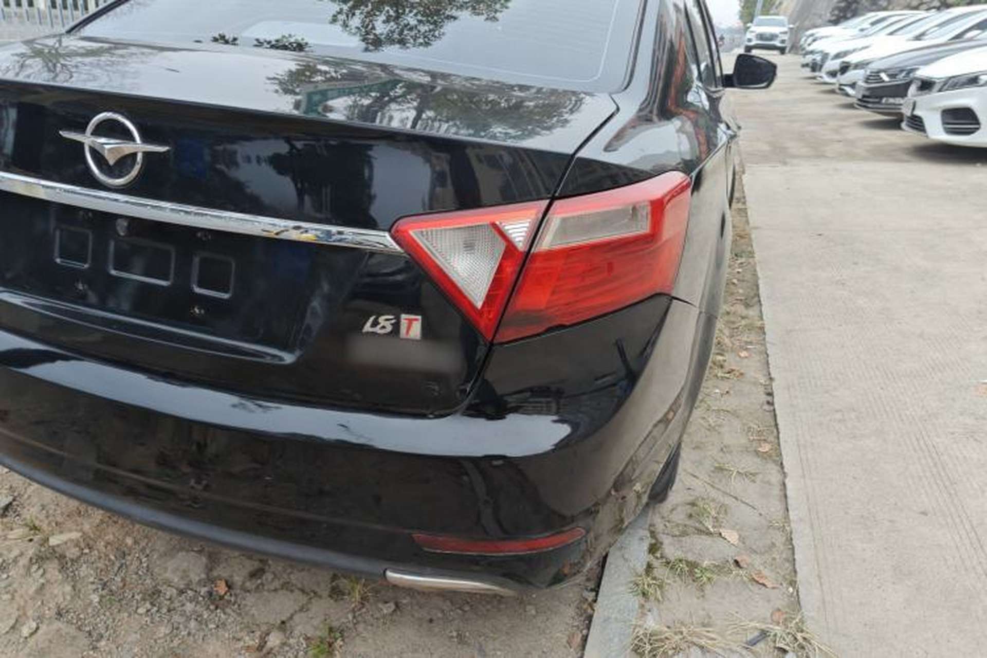 Used Haima M8 2017 1.8T Automatic Model Exterior 6
